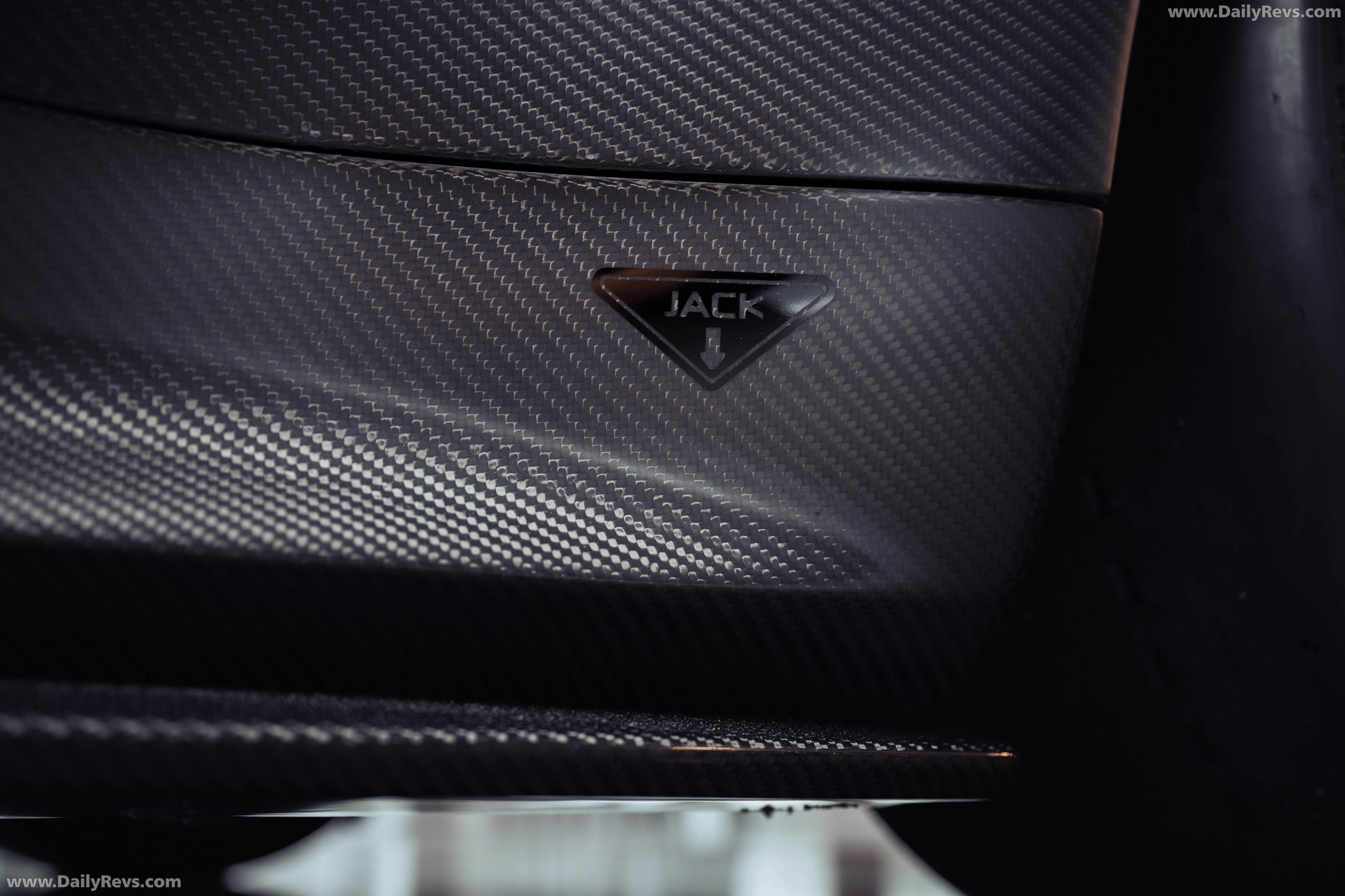 2027 Gunther Werks GXR-Evo Exterior